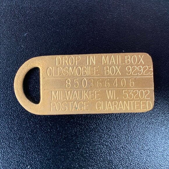 Vtg Oldsmobile Keychain Set ‘87 Anniversary - Picture 6 of 8